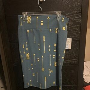 LuLaRoe Blue and Yellow Arrow Pencil Skirt